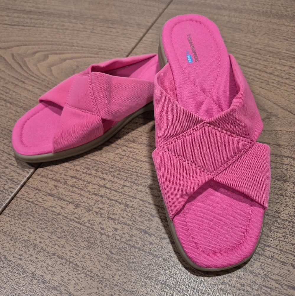 NWOB Grasshoppers By Keds Slip In Sandal